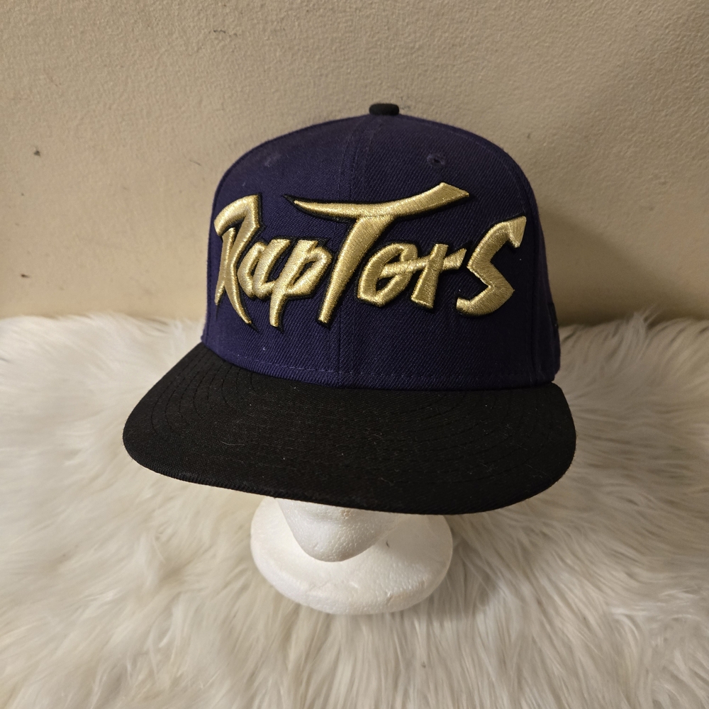 Raptors Hat New Era Black and Gray Cap Size 7 1/2 NBA Eastern